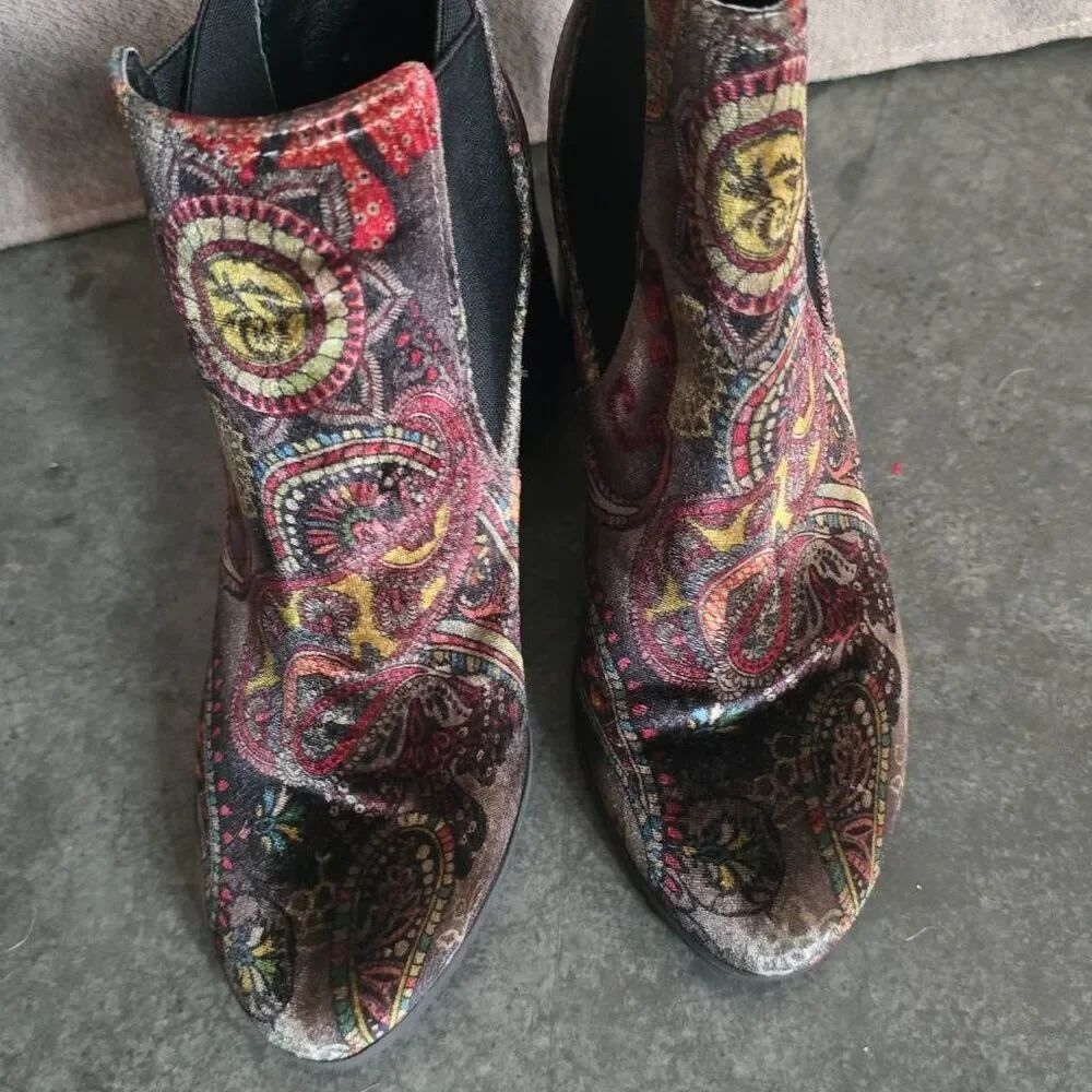 BP Paisley Bootie